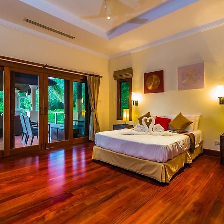 Lakewood Hills Villa By Lofty Phuket Exteriér fotografie